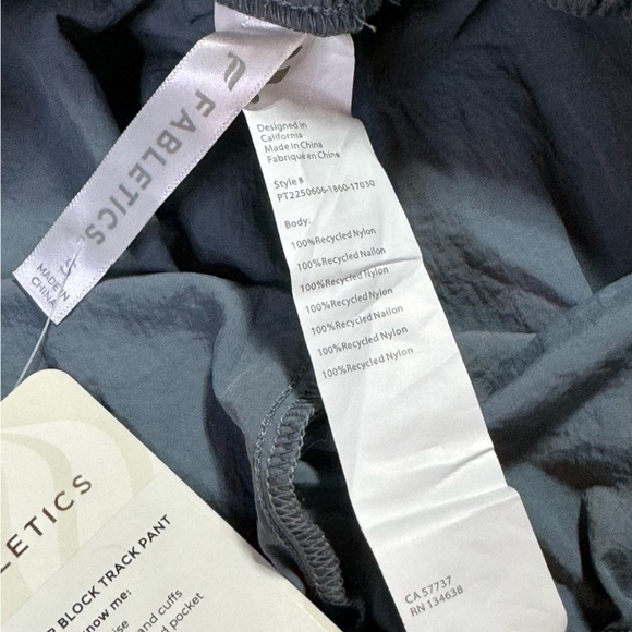 NWT Fabletics Jaylee Colorblock Track Pant, Storm Cloud Multi, Size Small - Picture 7 of 11